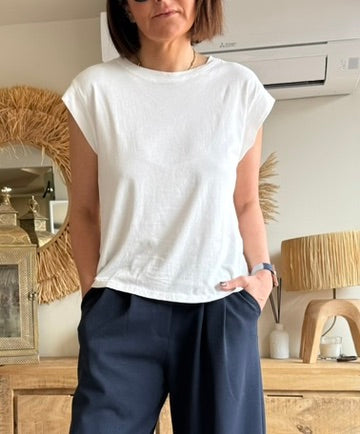 Camiseta cut sleeve blanca